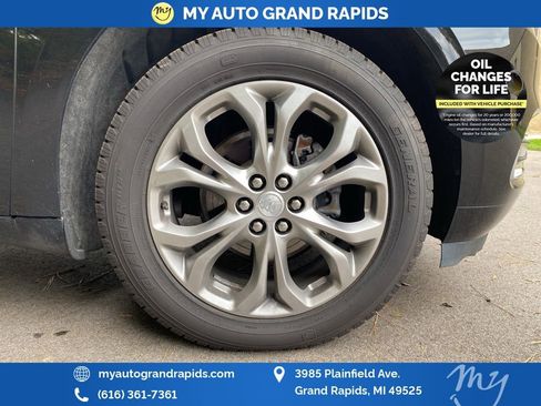 Used 2021 Buick Enclave Avenir w/ Avenir Technology Package image 22