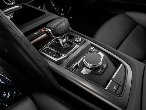 Used 2022 Audi R8 V10 performance image 34