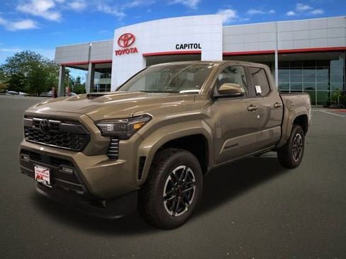 New 2026 Toyota Tacoma TRD Sport image 5