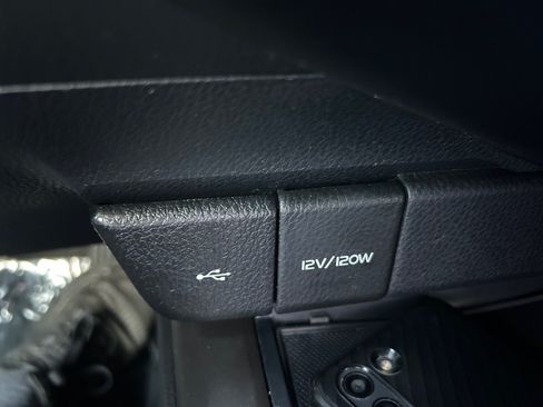 Used 2023 Toyota Camry SE FWD image 18