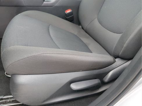 Used 2024 Toyota RAV4 LE image 27