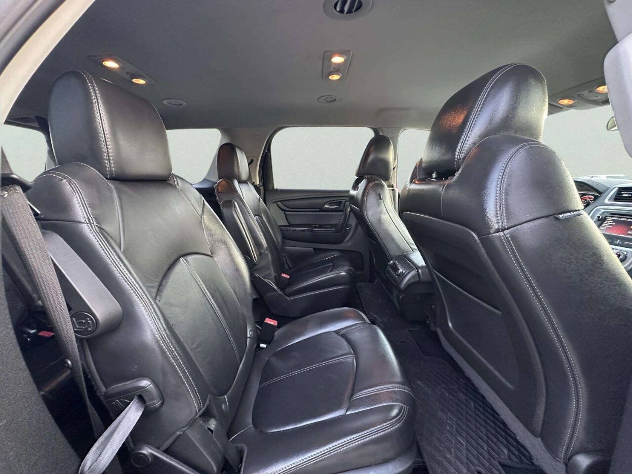 Used 2017 GMC Acadia Limited SLT AWD/4WD image 19
