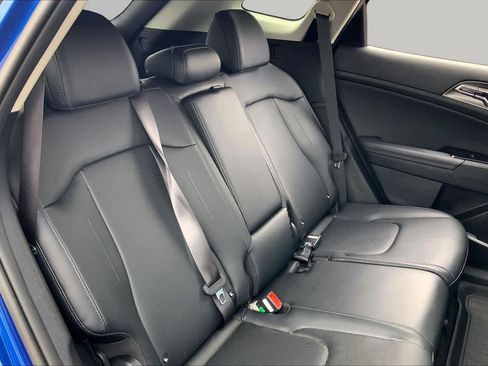 Certified 2025 Kia Sportage EX w/ Premium Package AWD/4WD image 20