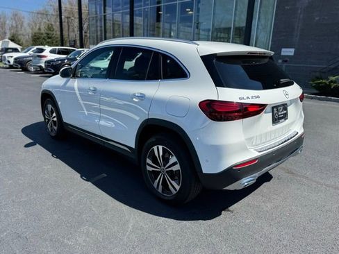 Used 2026 Mercedes-Benz GLA 250 4MATIC image 5