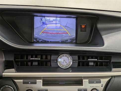 Used 2016 Lexus ES 350 image 19