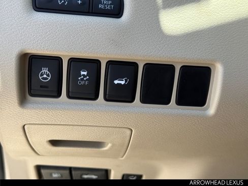 Used 2016 Nissan Murano Platinum w/ Platinum Technology Package FWD image 23