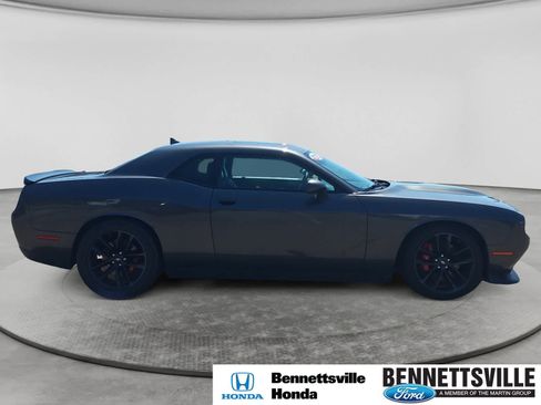 Used 2022 Dodge Challenger GT w/ Plus Package RWD image 4