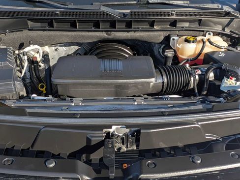 Used 2023 GMC Yukon Denali AWD/4WD image 13