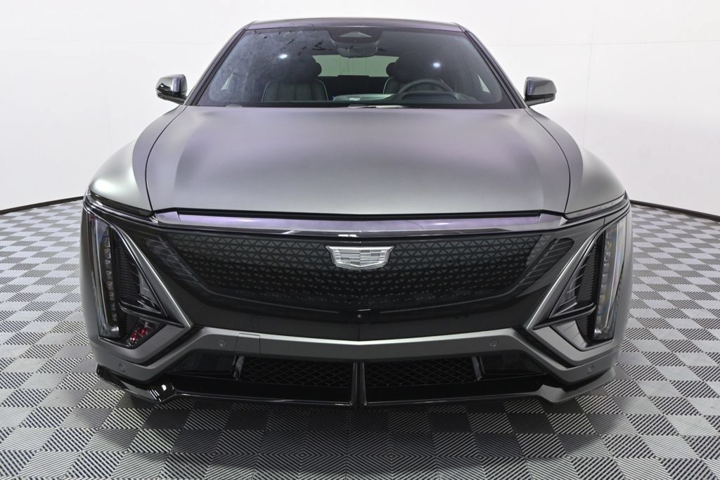 New 2026 Cadillac Lyriq V w/ LPO, Onyx Lite Package AWD/4WD image 10