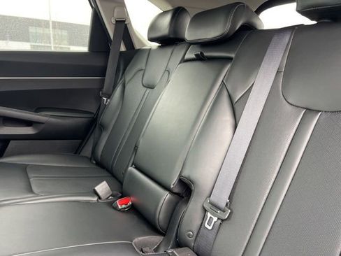 Used 2021 Kia Sorento S w/ Panoramic Sunroof Package image 32