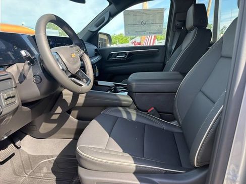 New 2026 Chevrolet Tahoe Premier w/ Sun And Tow Package RWD image 9