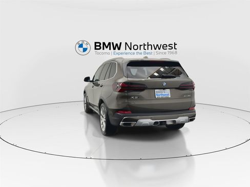Used 2025 BMW X5 xDrive40i w/ Climate Comfort Package AWD/4WD image 13