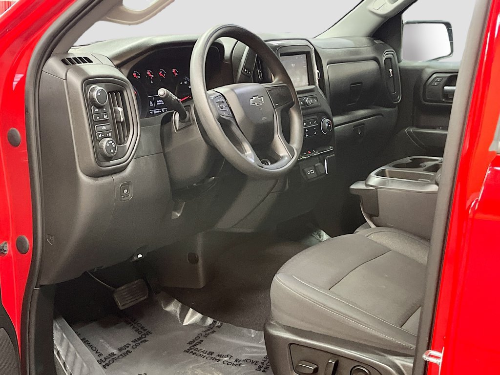 Used 2023 Chevrolet Silverado 1500 Custom AWD/4WD image 9
