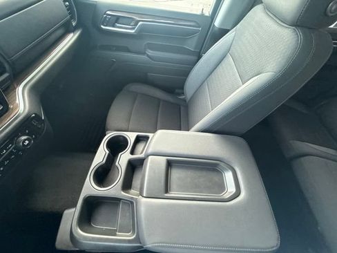 Used 2024 Chevrolet Silverado 1500 LT AWD/4WD image 28