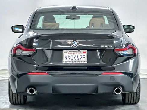 Used 2025 BMW 230i 230i w/ Premium Package image 7