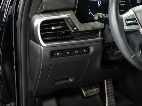 Used 2025 Kia Telluride SX AWD/4WD image 38