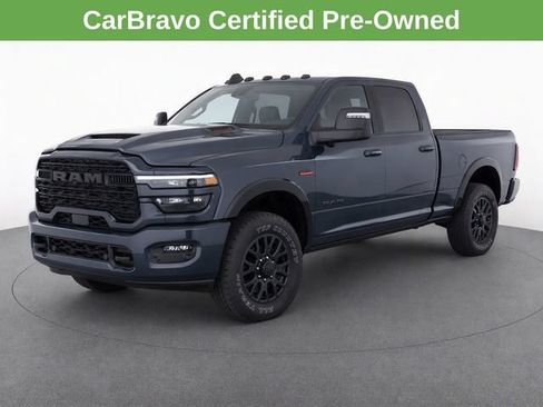 Used 2025 RAM 2500 Limited AWD/4WD image 2
