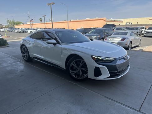 Used 2022 Audi e-tron GT Premium Plus AWD/4WD image 6