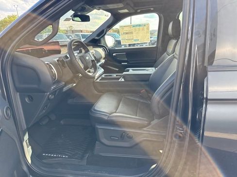 New 2025 Ford Expedition Tremor image 12