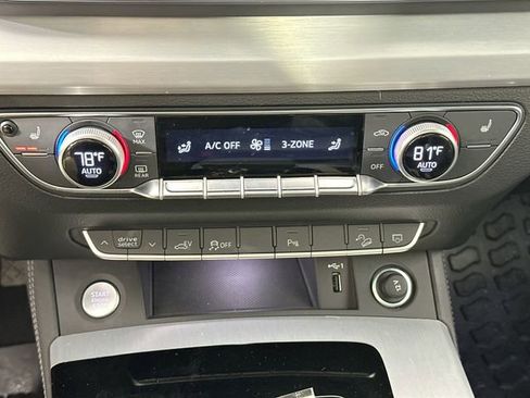 Used 2024 Audi Q5 e Premium Plus w/ Premium Plus Package image 14