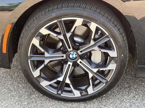 Used 2026 BMW 330i xDrive Sedan w/ Premium Package AWD/4WD image 13