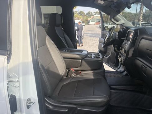 Used 2022 Chevrolet Silverado 3500 W/T w/ WT Convenience Package image 17