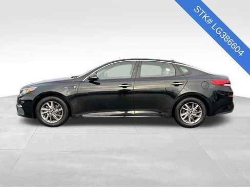 Used 2020 Kia Optima LX image 4