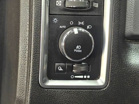 Used 2018 RAM 2500 Big Horn AWD/4WD image 43