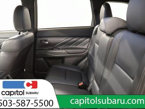 Used 2019 Mitsubishi Outlander SEL AWD/4WD image 34