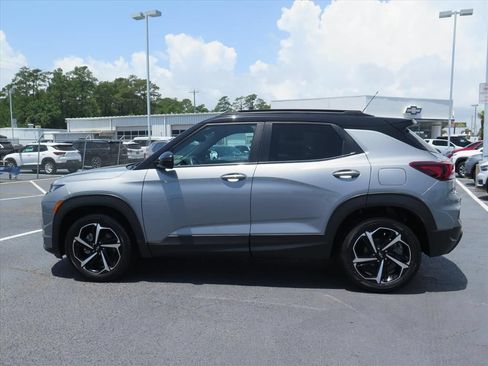 Used 2023 Chevrolet TrailBlazer RS w/ Convenience Package FWD image 6