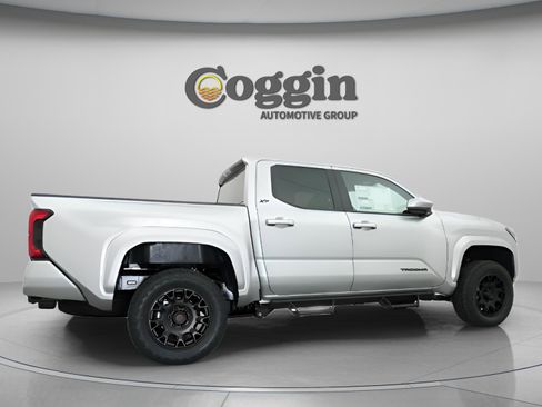 New 2025 Toyota Tacoma SR5 image 22