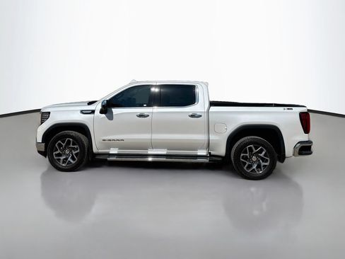 Used 2023 GMC Sierra 1500 SLT AWD/4WD image 4