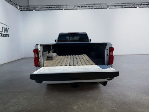 Used 2022 Chevrolet Silverado 3500 High Country w/ Safety Package II AWD/4WD image 23