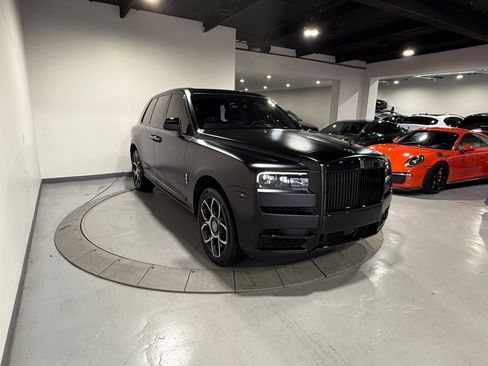 Used 2021 Rolls-Royce Cullinan image 7