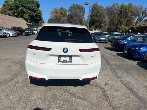 Used 2026 BMW iX xDrive45 AWD/4WD image 5