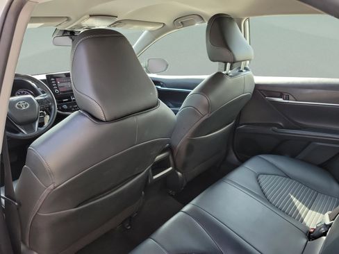 Used 2024 Toyota Camry SE FWD image 7