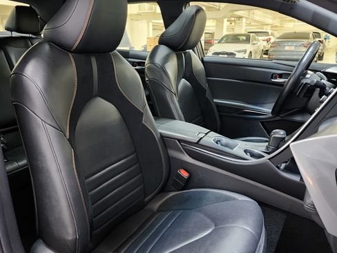 Used 2020 Toyota Avalon XSE image 23