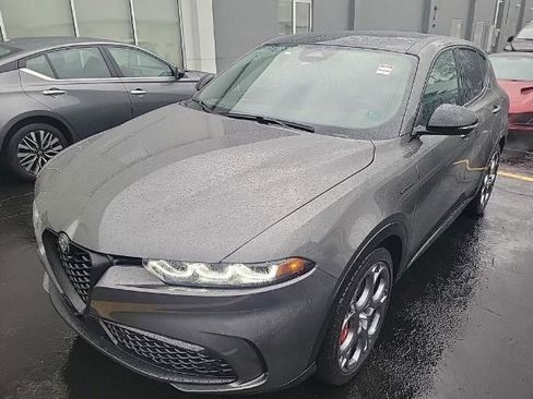 Used 2024 Alfa Romeo Tonale Veloce w/ Active Assist Package image 1