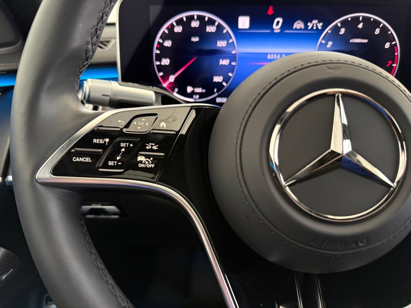 Used 2025 Mercedes-Benz S 580 4MATIC Sedan image 13