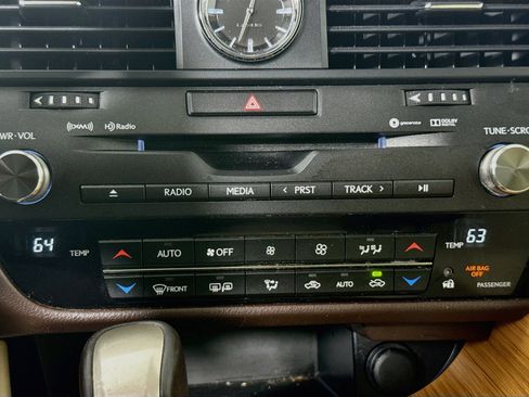 Used 2017 Lexus RX 350 AWD image 18