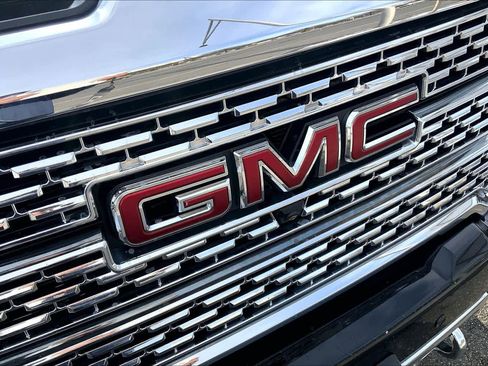 Used 2020 GMC Sierra 3500 Denali w/ Denali Ultimate Package image 29