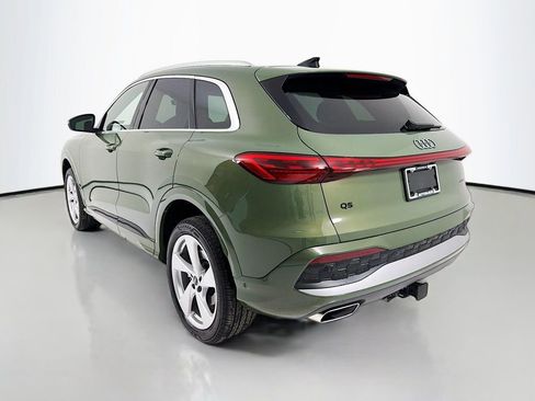 Used 2025 Audi Q5 Premium Plus w/ Premium Plus AWD/4WD image 5