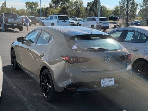 Used 2025 MAZDA MAZDA3 Carbon AWD/4WD image 5