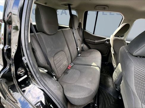 Used 2015 Nissan Xterra PRO-4X w/ Nevada Tow Package image 25