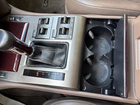 Used 2014 Lexus GX 460 Luxury image 40