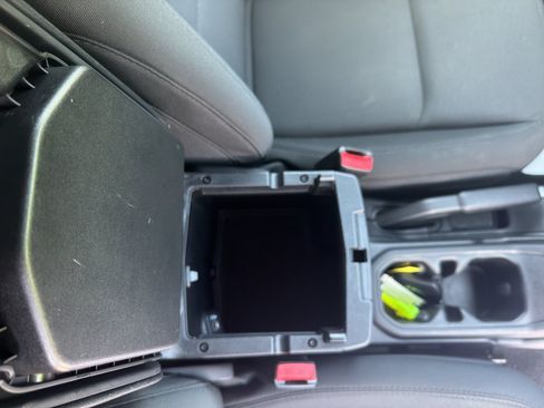 Used 2023 Jeep Wrangler Unlimited w/ Sun & Screen Package AWD/4WD image 25
