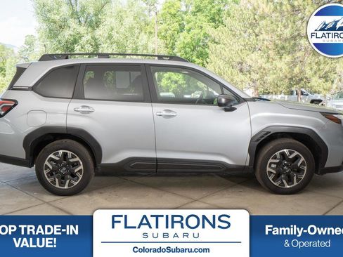 Certified 2025 Subaru Forester Premium AWD/4WD image 1