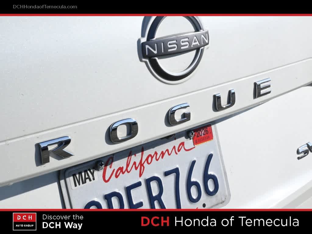 Used 2022 Nissan Rogue SV FWD image 6