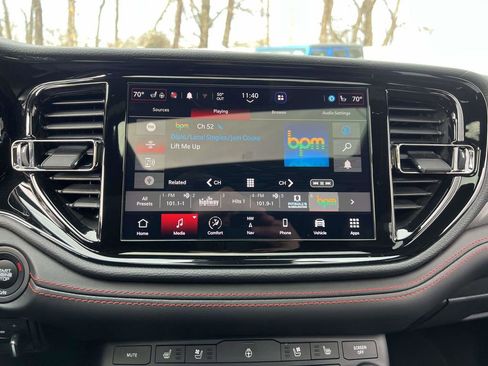 Used 2023 Dodge Durango R/T image 29