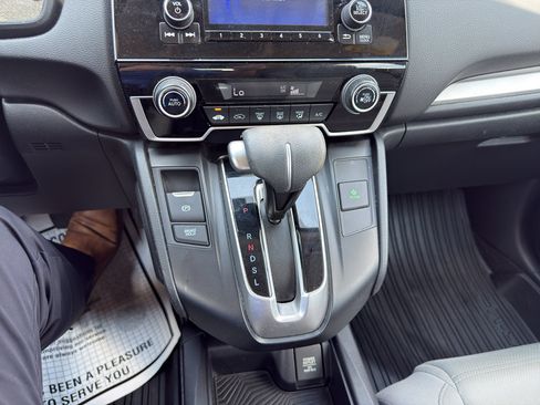 Used 2019 Honda CR-V LX image 15